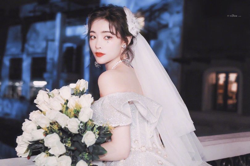 THE9许佳琪SNH48毕业婚纱造型新鲜释出！未来值得期待~