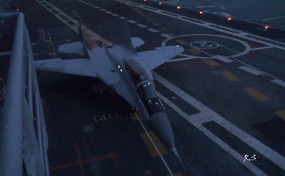 �ܿգ����������޷���ʱ���������޷�����MIG-29K�İͿ�