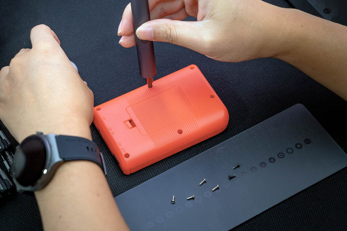 WOWSTICK PLAY電動螺絲刀：手機(jī)，家電，家具維修拆裝必備好工具