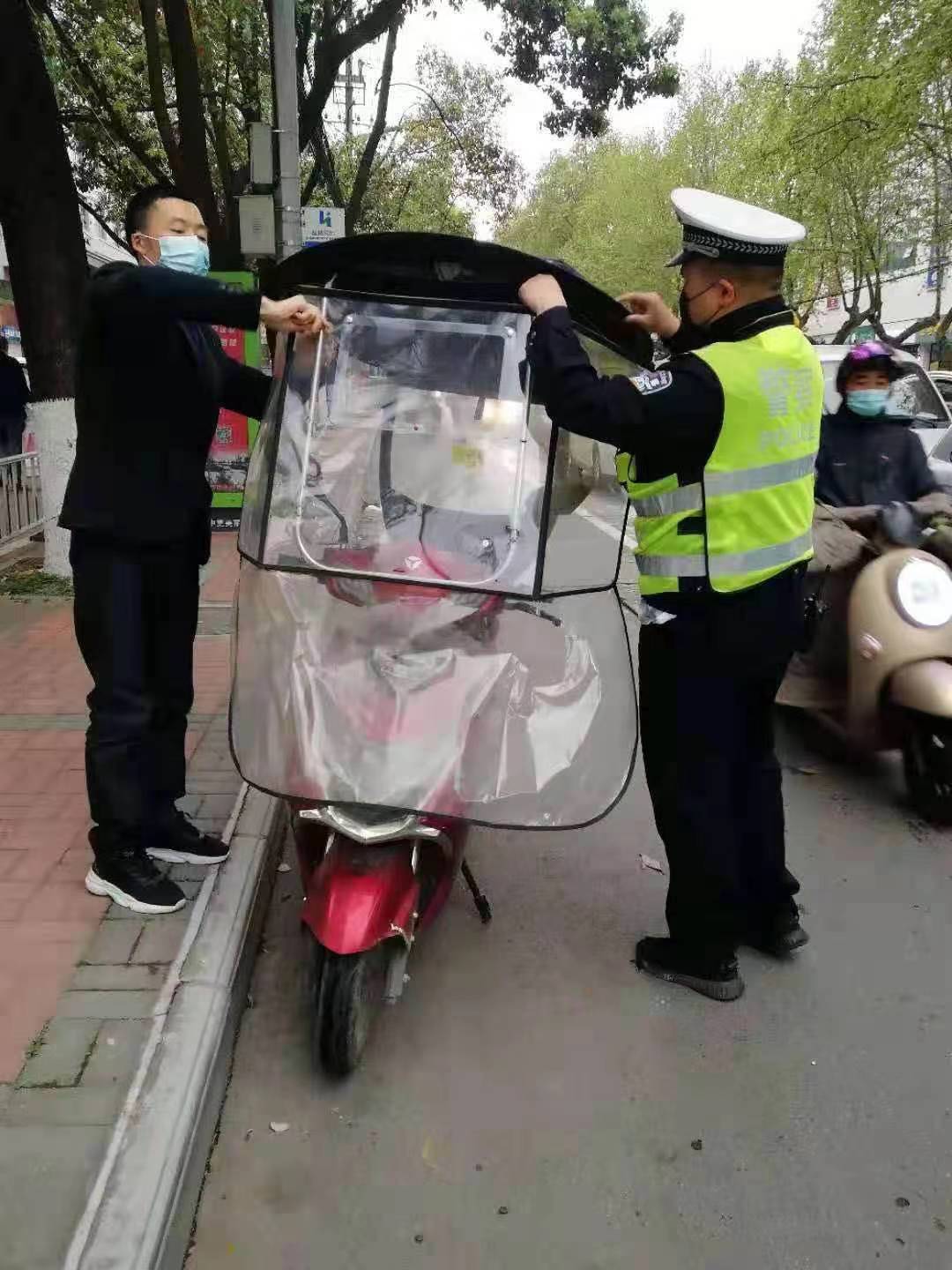 汉中公安交警一大队：彰显“交警力度”，擦亮城市文明底色