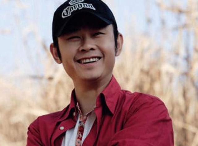 被那英嫌弃的刀郎，消失多年，再出现已是中年