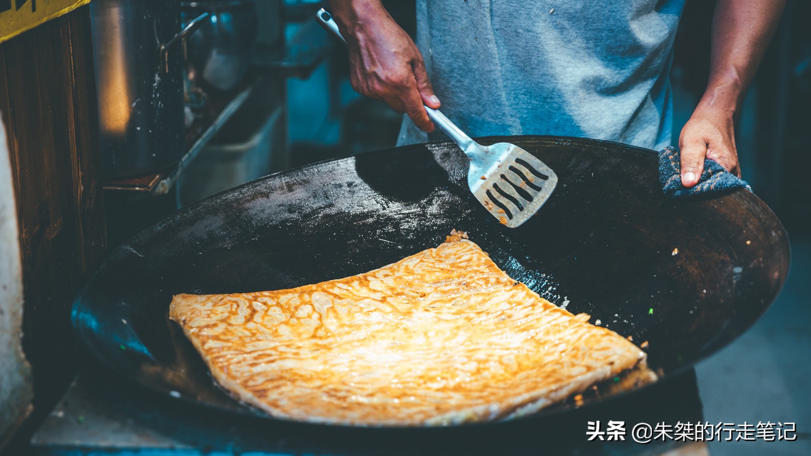 武漢最有名的早點巷，已有百年曆史，為何如今早餐卻不見多少食客