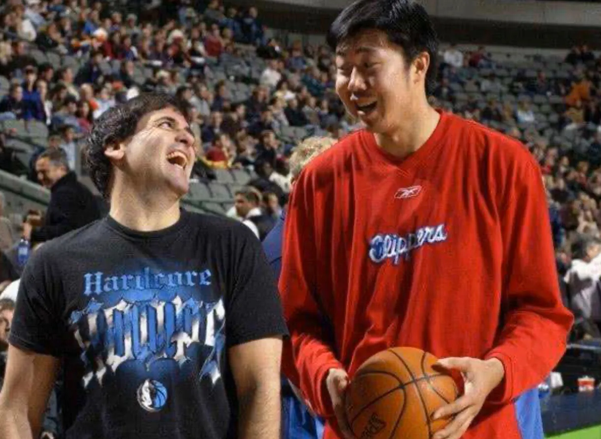 第一位进入NBA的中国篮球员王治郅