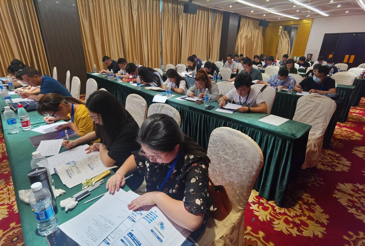 湖北省首届互联网营销师职业技能培训会在武汉成功举办