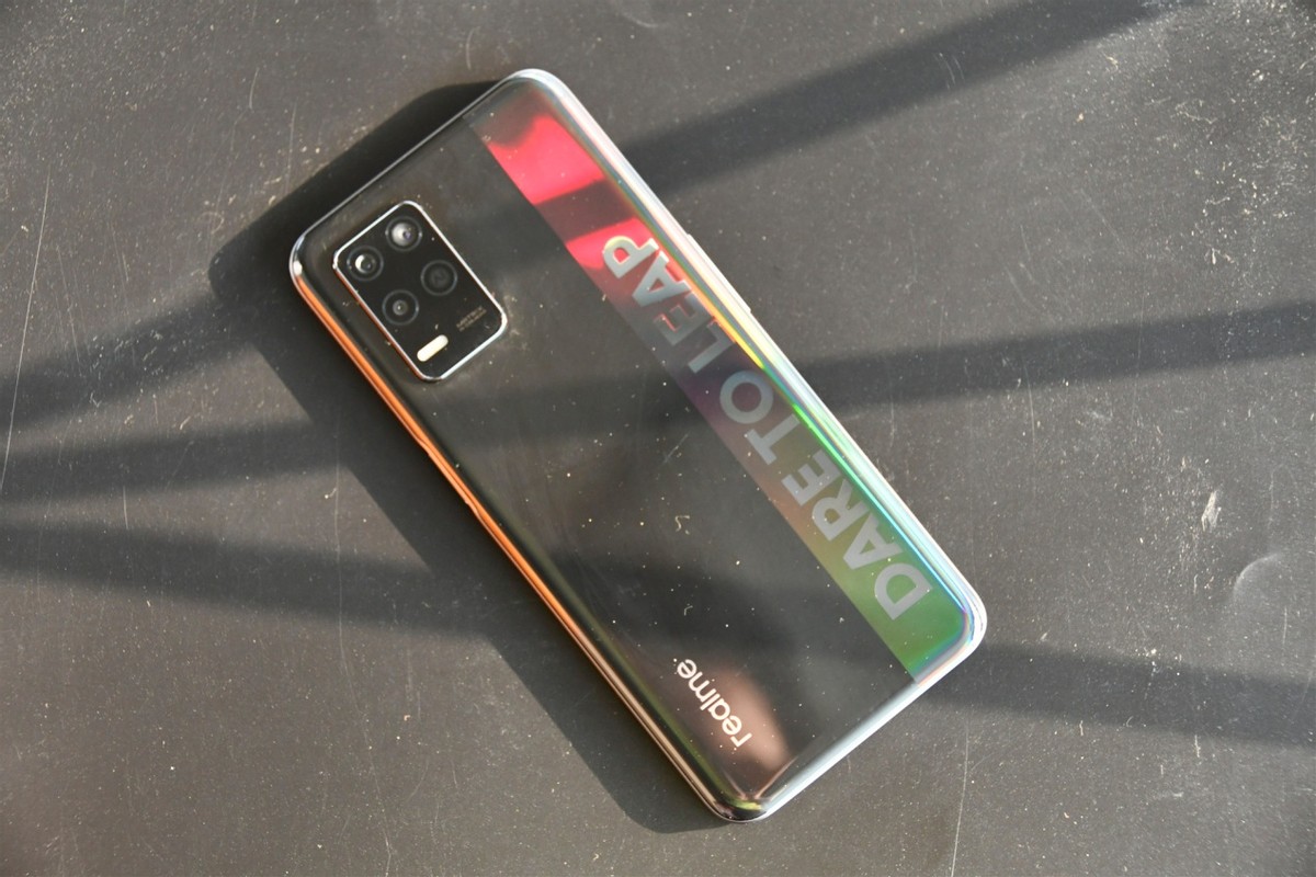 低价来袭！5000mAh大电池+120Hz屏，8GB+128GB版仅1399元
