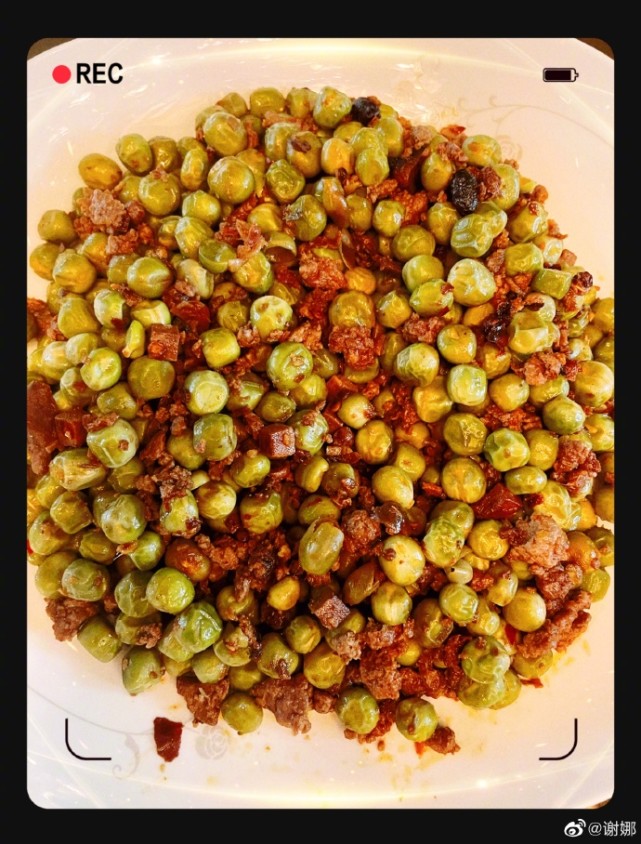 謝娜預產期將至，仍挺大肚做家常菜，老公張傑太有口福了