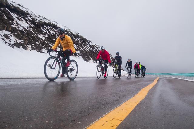 纵贯天山脊梁的景观大道——2020最美独库公路自行车旅行攻略