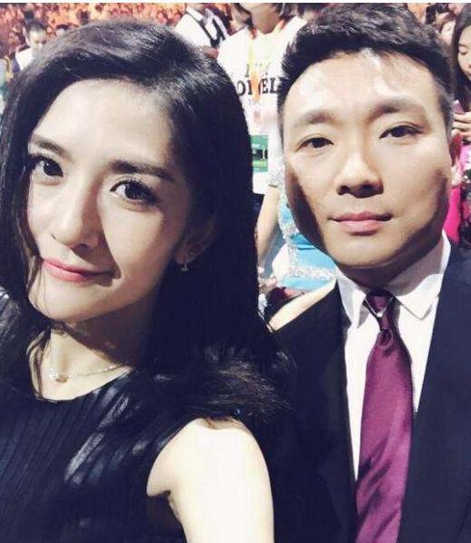 没房、没车、没孩子，康辉与老婆结婚多年，恩