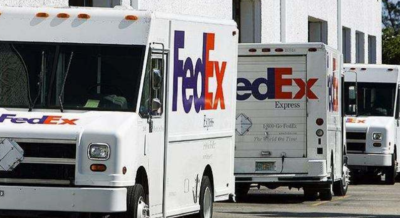 特朗普始料未及！中兴、华为“喜从天降”，美