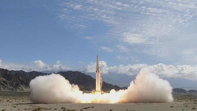 ����ʯӢ���Ž�ѵ��������Ӣ����ĸ�����Ϻ���������ĸ��һͬ����