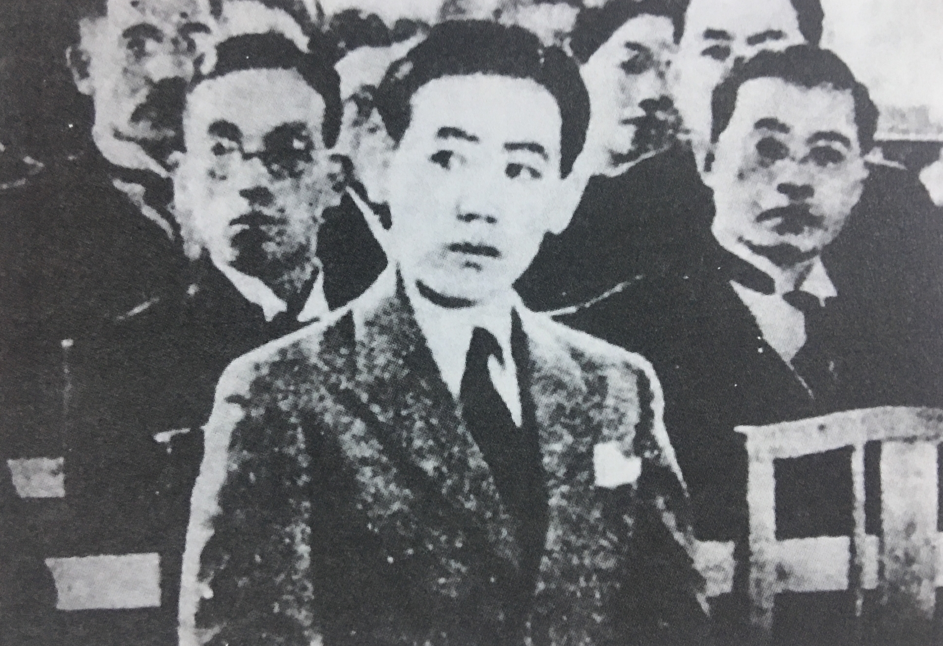 川岛芳子：被养父强暴自杀未遂，做间谍圆生父