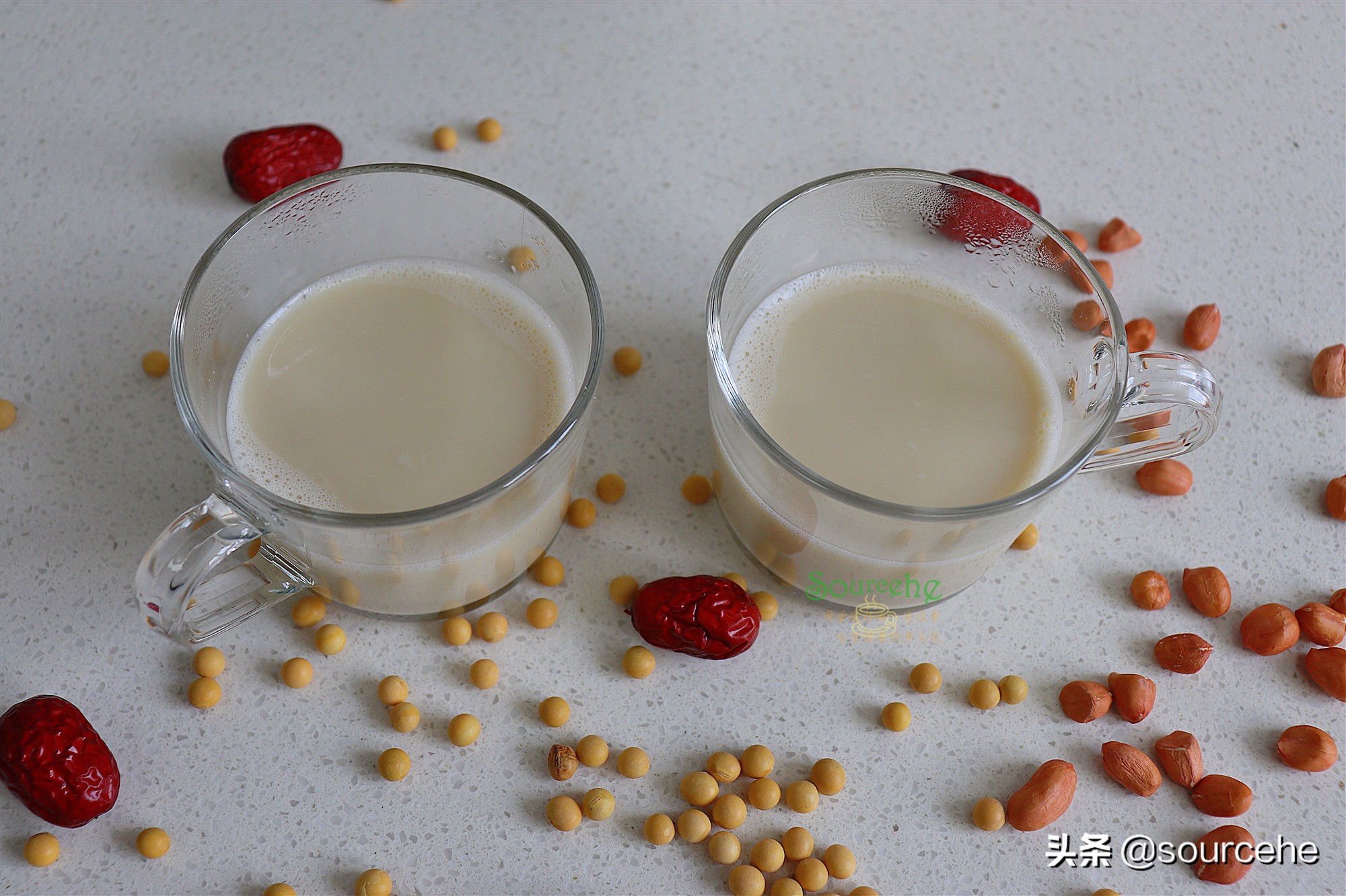 豆漿別只會放黃豆，多加兩物，每天一碗，臉色紅潤，尤其是女生