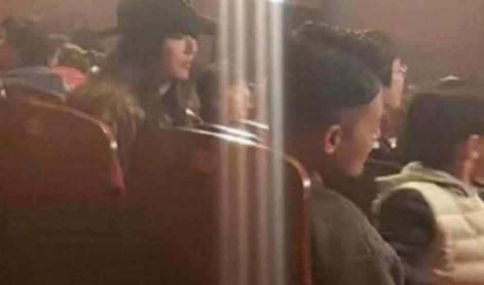 40岁全智贤近照曝光！休闲服穿出高级感，状态绝