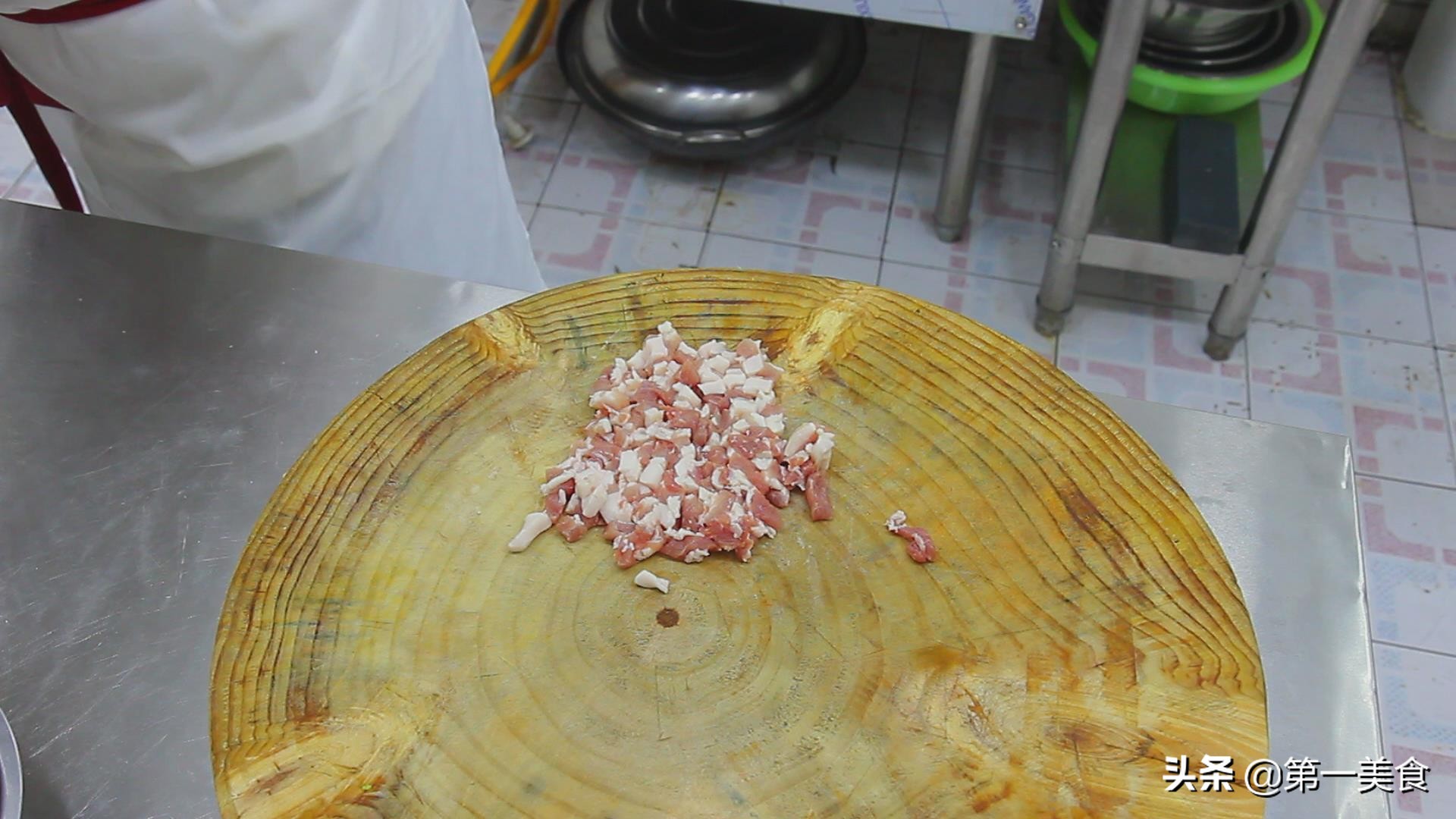 图片[3]-厨师长教你做“肉沫酸豆角” 酸辣爽口 食材简单 经济实惠-起舞食谱网