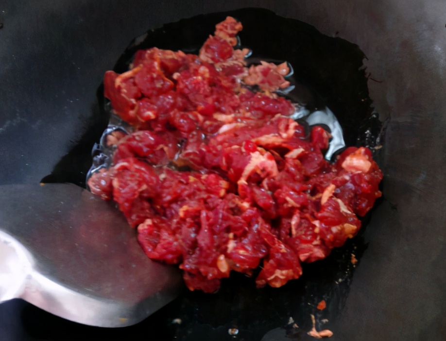 图片[4]-芹菜炒牛肉的做法步骤图 数九寒天要多吃-起舞食谱网