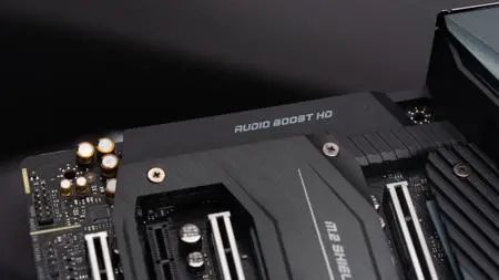微星MEG Z490 GODLIKE主板评测：旗舰就该这样子