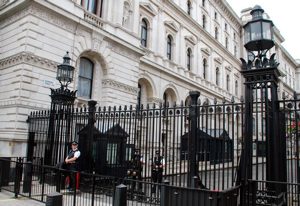 态度再次出现反转！英国首相约翰逊：我是一个