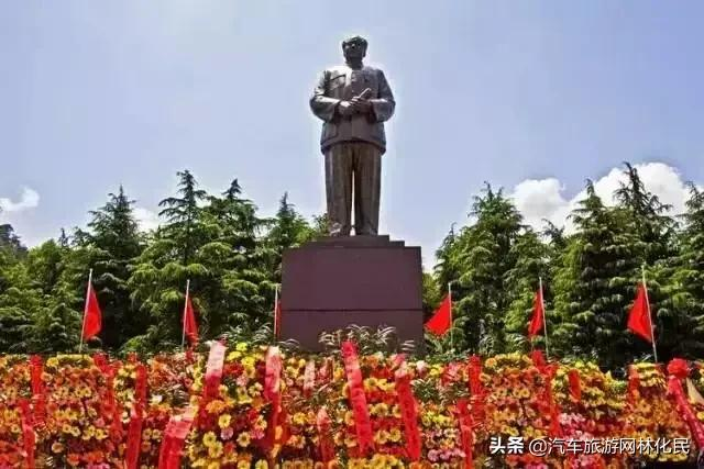 桂林+韶山毛主席铜像广场+凤凰古城+阳朔西街休闲七日游