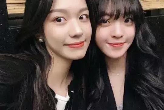 13岁\"华谊小公主\"王文，也疯狂追星，看