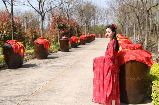 馥合香 醉中原：第四届醉美皇沟摄影行拉开帷幕
