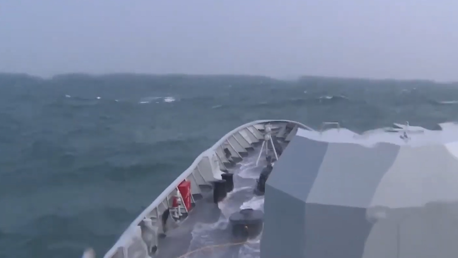中方採取措施警告日本？ 軍艦穿越對馬海峽，渤海上演兩場軍演