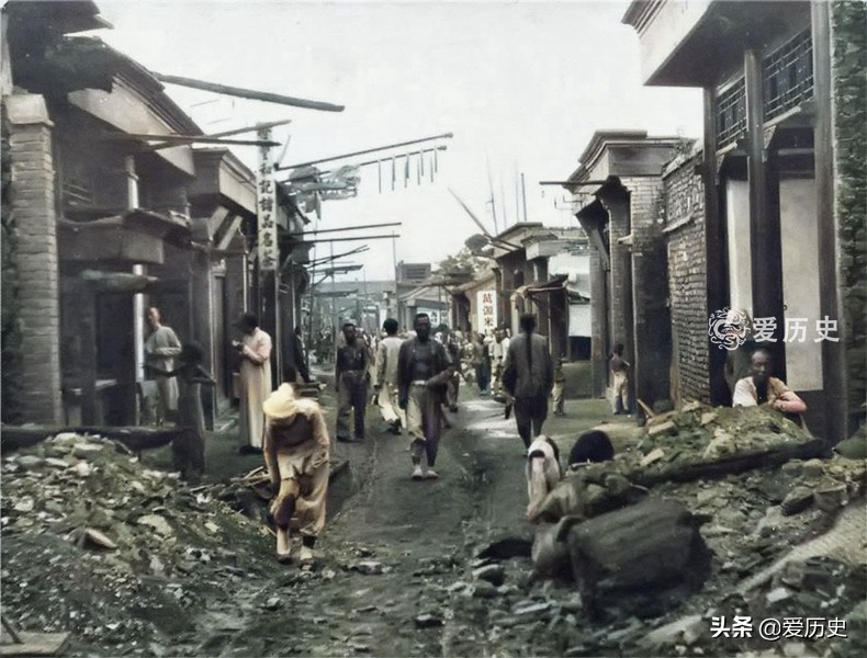 清朝末年的帝国残影 火烧圆明园后一片废墟 苟延残喘的京城景象