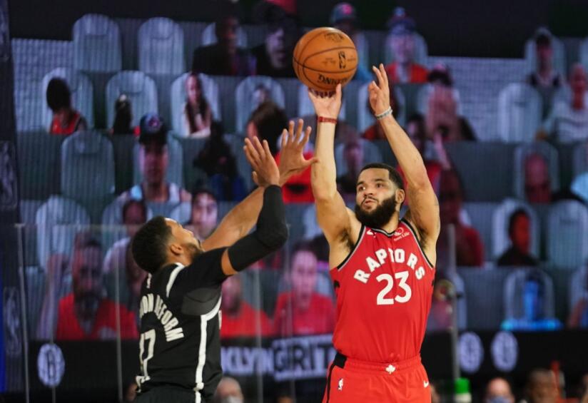 一戰刷4神蹟！暴龍橫掃概率升至74.8%，范喬丹52英呎三分太猛！（影）-黑特籃球-NBA新聞影音圖片分享社區