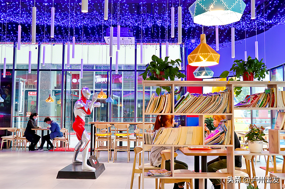 Can pull silk, can shed juice! Lu city Jing shows Aoteman thematic hamburger inn! Adjoining child is greedy cried