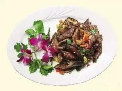 10道朴实湘菜制作,料虽普通,却受欢迎 湘菜菜谱 第6张 10道朴实湘菜制作,料虽普通,却受欢迎 湘菜菜谱 第6张