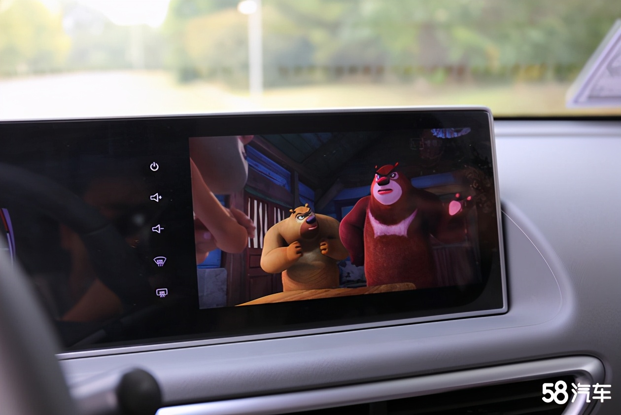 几万块的价格/超400km的续航 欧拉白猫你值得拥有