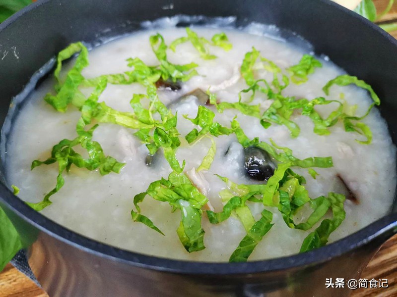 广东人做皮蛋瘦肉粥，为啥那么好喝？原来是这样做的，以前都错了