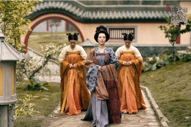 继《延禧攻略》后，于正再出古装巨作，画面美