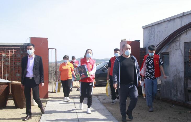 宝清县残联开展全国助残日走访慰问活动