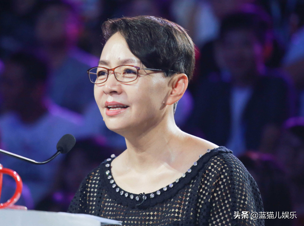 宋丹丹退了，赵本山隐了，陈佩斯自己玩，谁来