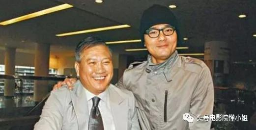 63岁万梓良收徒用钱敲头,做大哥人戏合一,改变周星驰林家栋命运