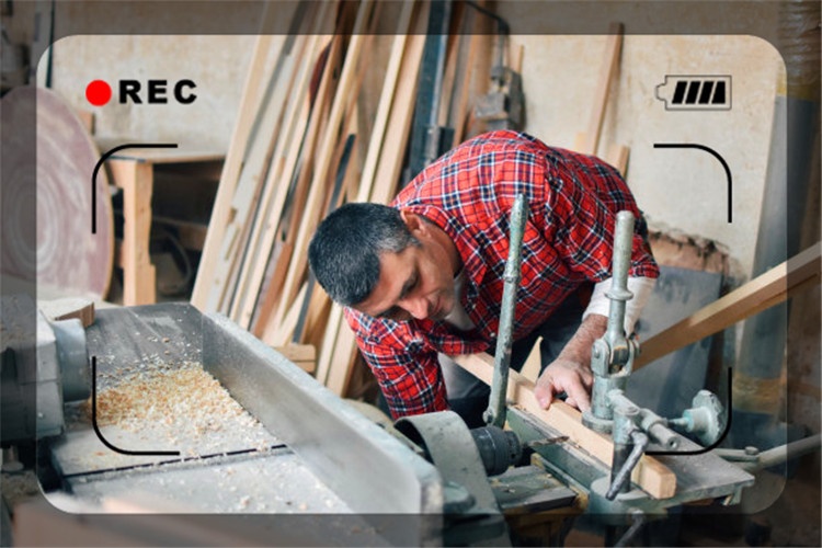 一个50岁的负债累累者，现在怎么做才能解决问题呢？分析一下