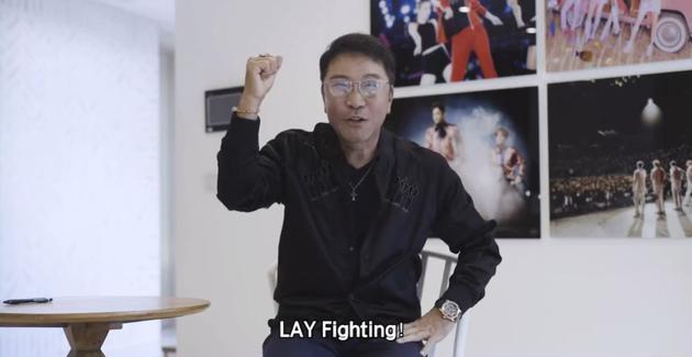 Zhang Yi promotes company plum show to send a blessing completely, EXO foreground is provoking and anxious, difficult implementation of 9 awl flourishing age