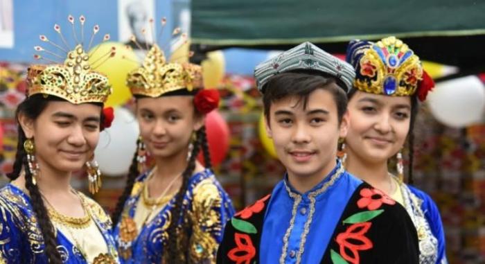 吉尔吉斯斯坦人和哈萨克斯坦人，能与中国人和韩国人区别开来吗？