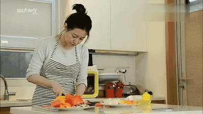 从亚洲最红女星到乡下农妇，49岁的李英爱刷新了我对豪门的认知
