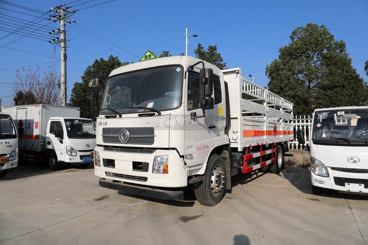 国六危险品运输车——东风天锦气瓶运输车