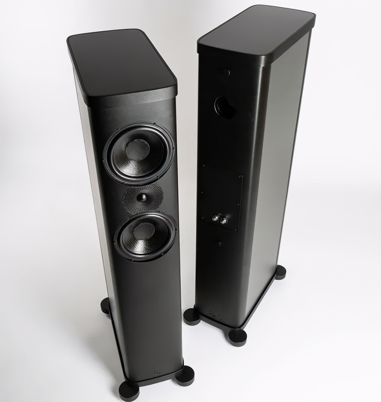 旗舰级品质的Wilson Benesch Precision系列扬声器