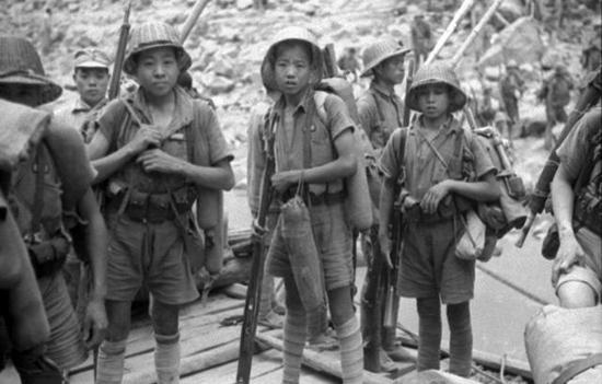 美国人披露：抗战时期，宋美龄说至少1400万新兵到部队前就死了