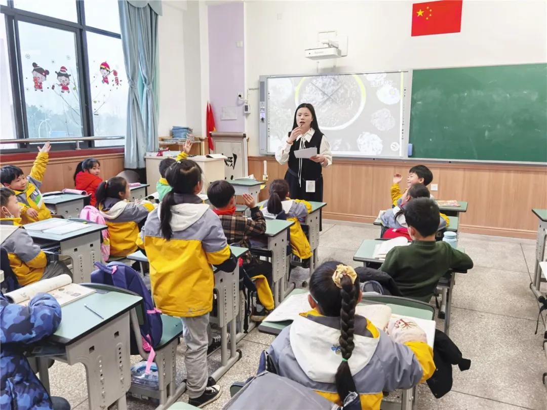 双流区实验小学外国语学校语文组常规教研活动