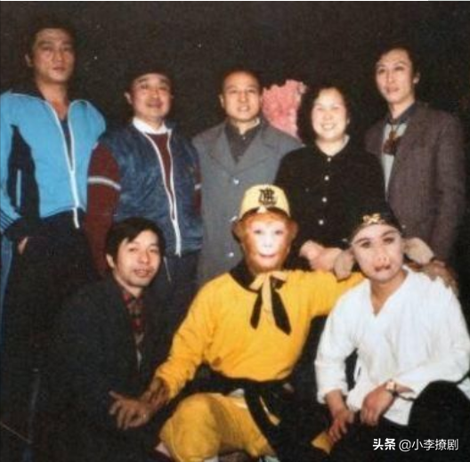 从“全民追捧”到“跌落神坛”，62岁的六小龄童做了哪些荒唐事？
