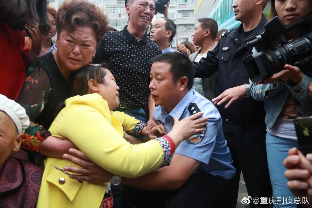 重庆|“打拐英雄”樊劲松：20年，他一直守护被拐孩子回家的路…