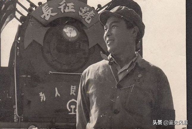 刘世龙：《刘三姐》饰阿牛，《英雄儿女》本色