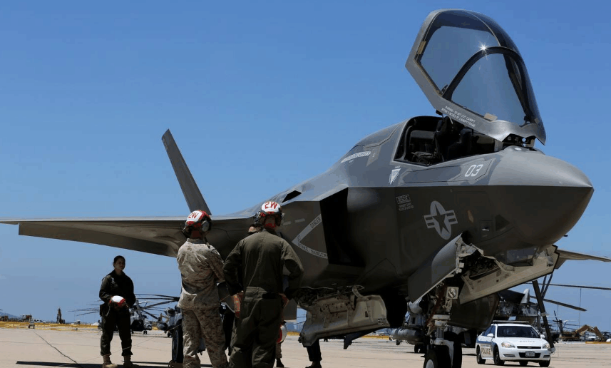 F-35超音速飞行超1分钟就损坏？美专家：F-35领先