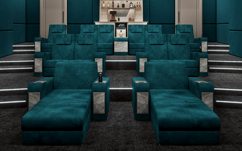 挥金如土的有钱人，喜欢在家玩什么？