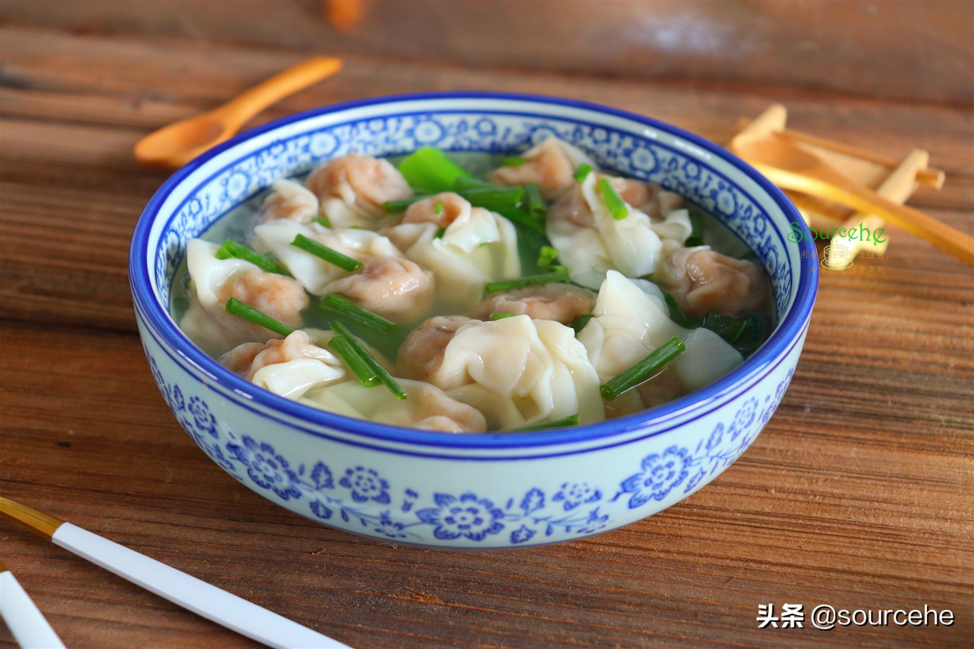 煮速凍雲吞時多加一步，煮出的雲吞跟現包的一樣，鮮香不破皮