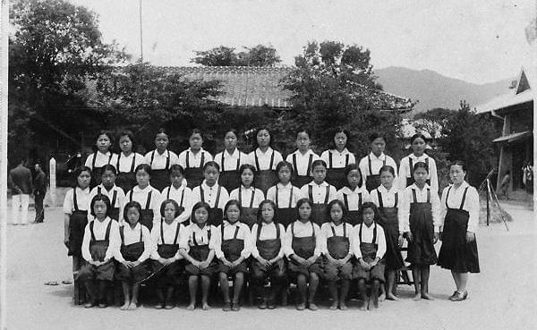 日军利用强征的慰安妇盈利，级别不同收费标准